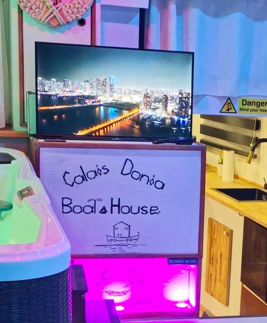 Calaidonia Boat House Hotel Calais Kültér fotó